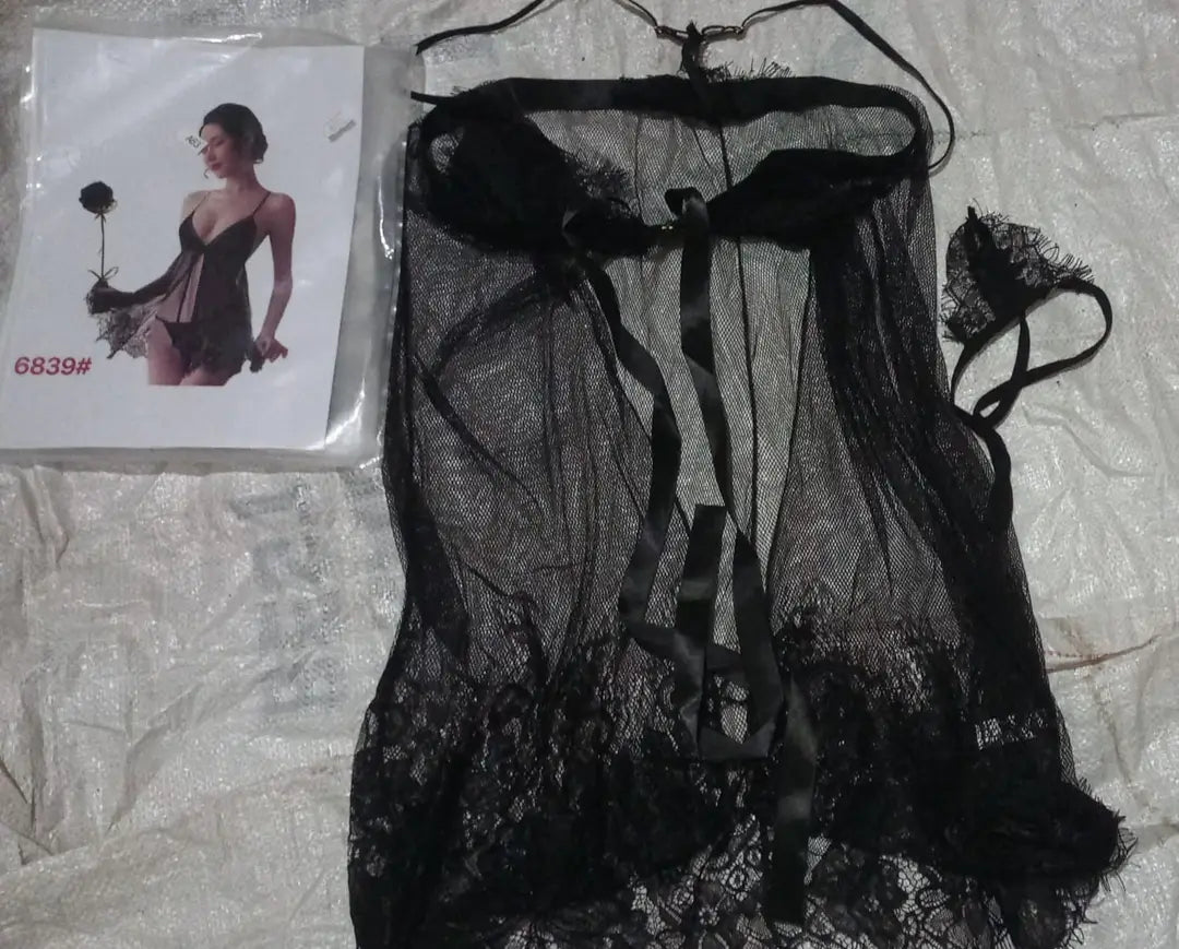 Net Lace Comfortable Short Nighty / Lingerie Set